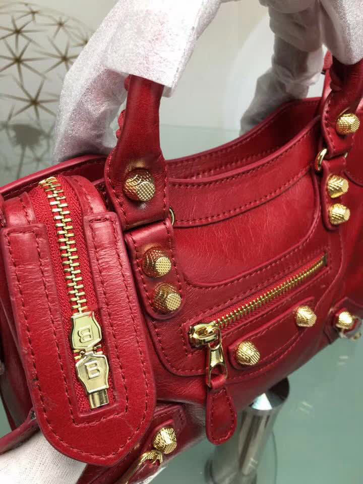 BALENCIAG巴黎世家 義大利進口 原版油蠟頭層牛皮 香皮小銀釘 時尚百搭 手提肩背斜挎包  BL1583
